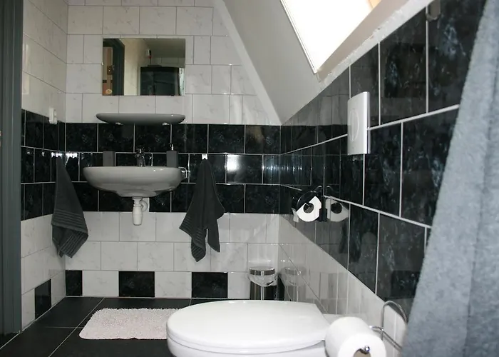 De Molshoop Pensionat 4*